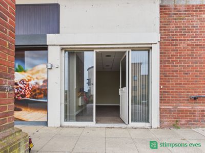 Property Image for Grange Farm, 130 Dunthorne Way, New Hill Place, Milton Keynes, Bucks, MK8 0LW