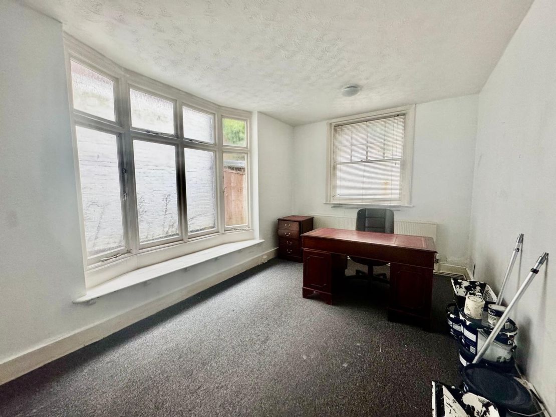 Basement And Ground, 37 King Street, Luton, Bedfordshire, LU1 2DW