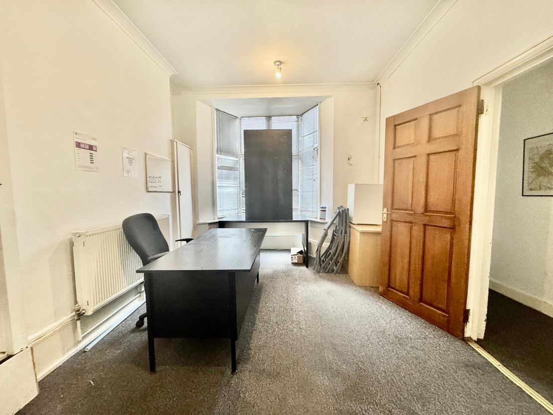 Basement And Ground, 37 King Street, Luton, Bedfordshire, LU1 2DW