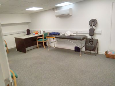 Property Image for Serviced Industrial Studios, Bletchley Business Campus, 1-9 Barton Road, Bletchley, Milton Keynes, MK2 3HU