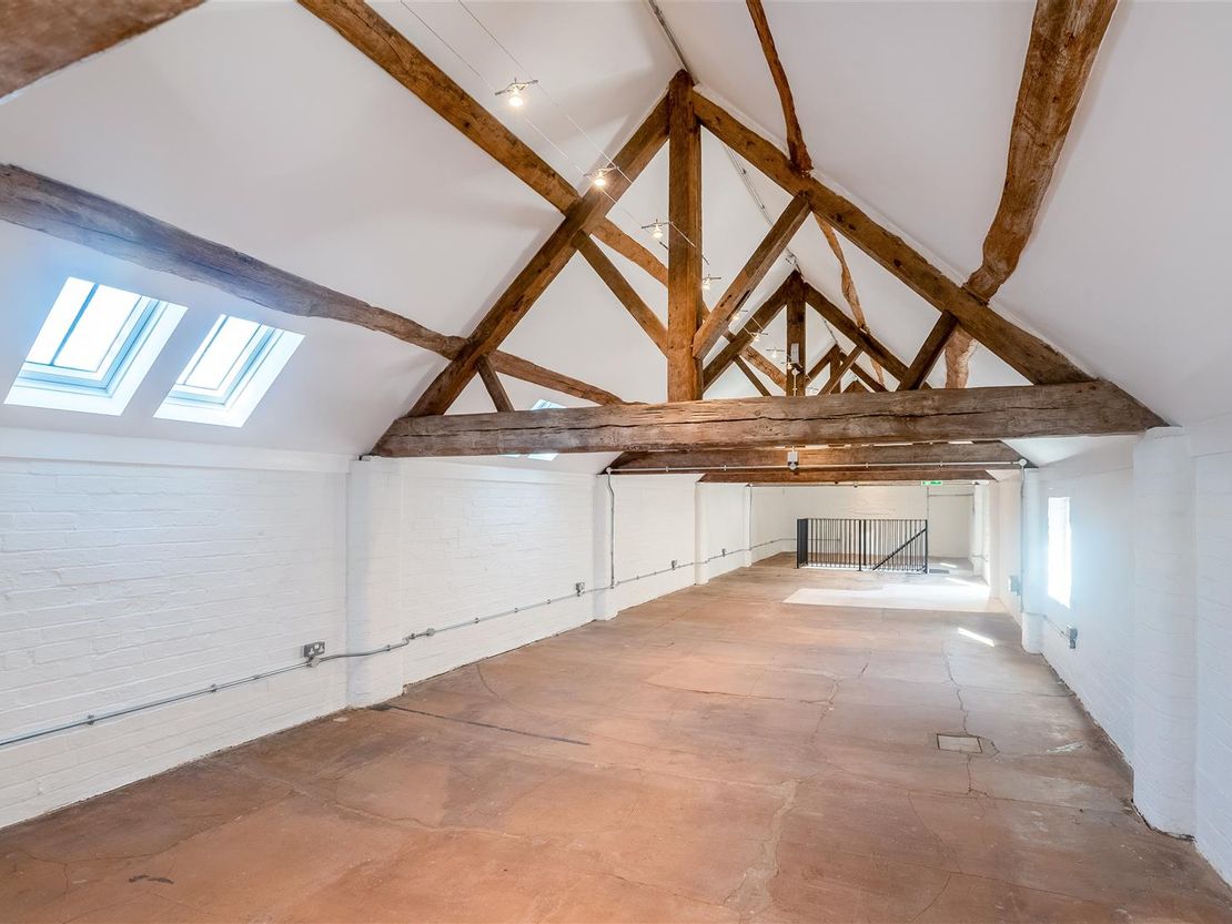 Henley Street, Stratford-Upon-Avon CV37 6QW