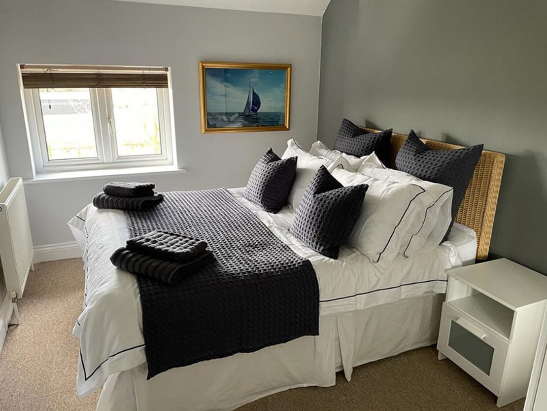Hall Farm Cottages & Barn, B1010, Althorne, Burnham On Crouch, Essex, CM3 6BZ