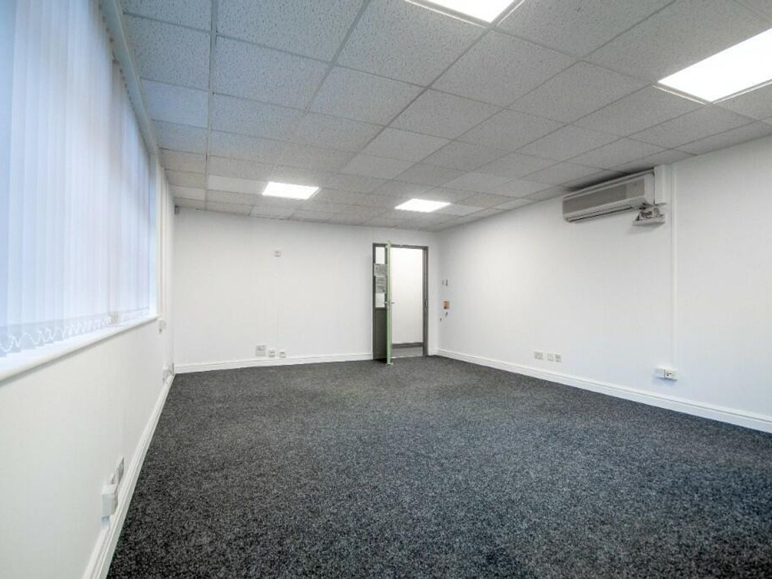 Brooklands Court Business Centre, Tunstall Road, Leeds, LS11 5HL