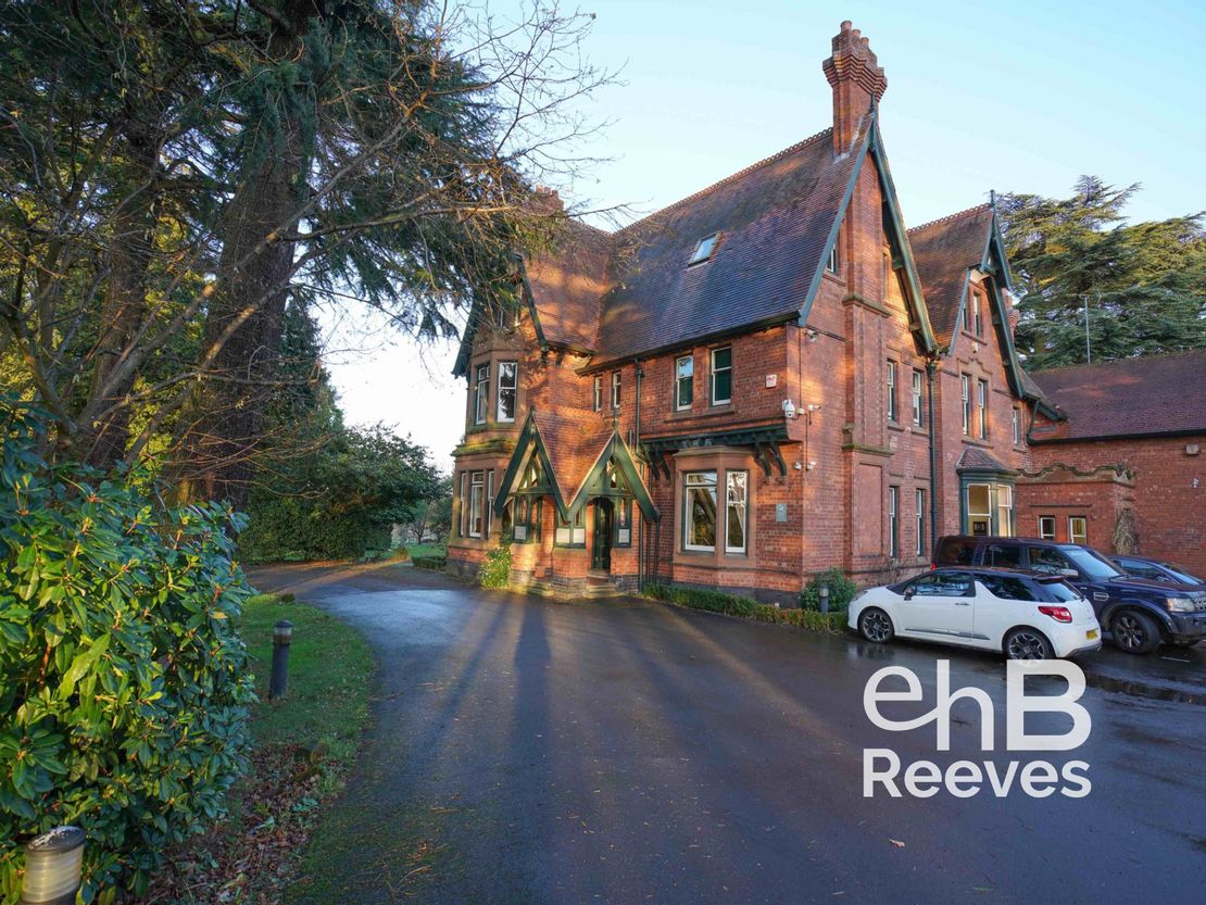 Holly Grange, Holly Lane, Balsall Common, Coventry, West Midlands, CV7 7EB