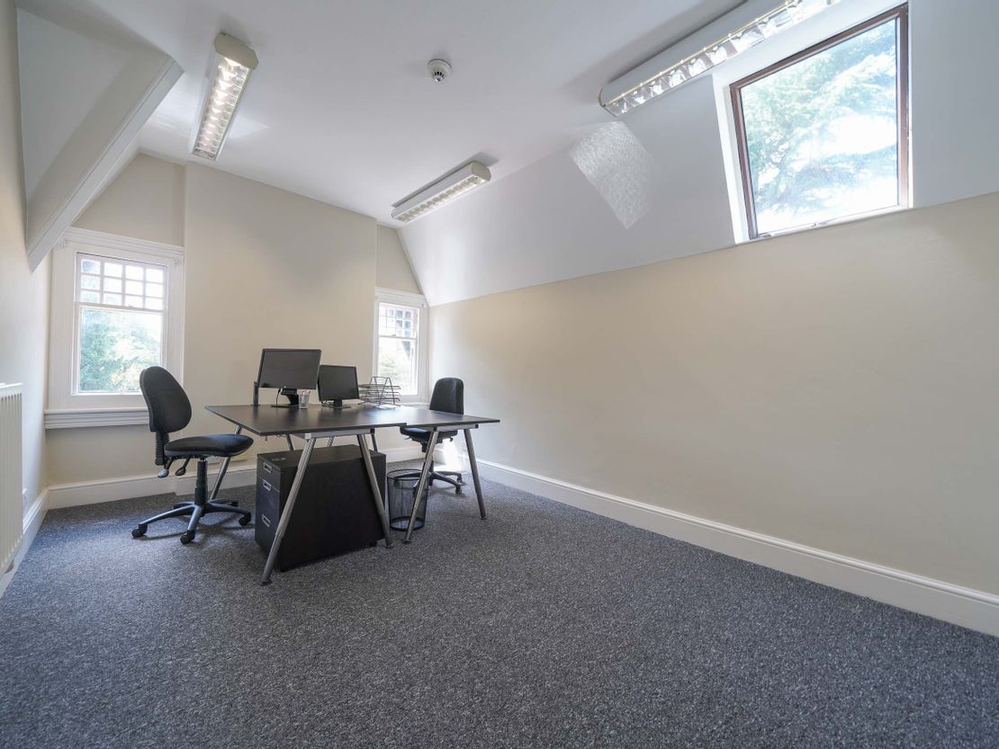 Holly Grange, Holly Lane, Balsall Common, Coventry, West Midlands, CV7 7EB