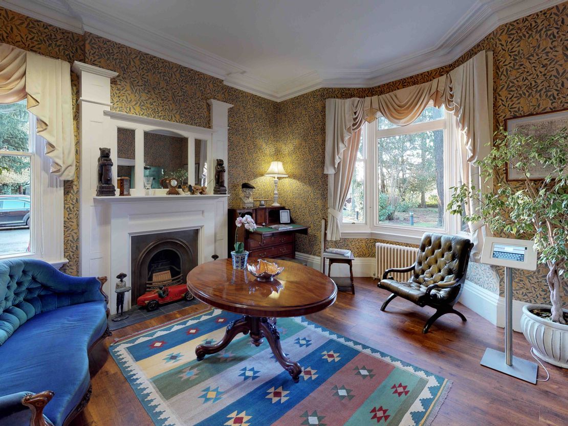 Holly Grange, Holly Lane, Balsall Common, Coventry, West Midlands, CV7 7EB