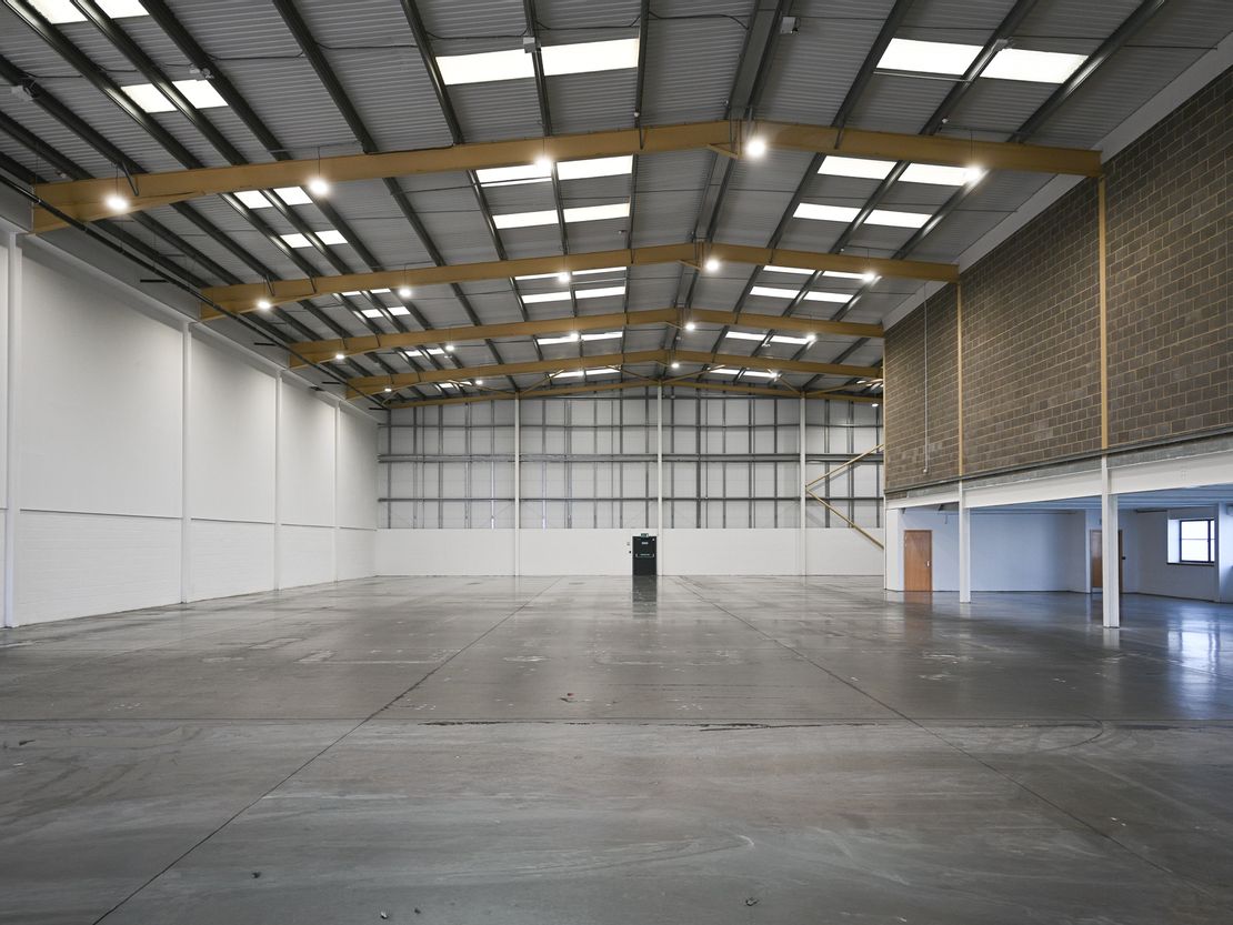Unit 1, Dunfermline Court, Kingston, Milton Keynes, MK10 0BY