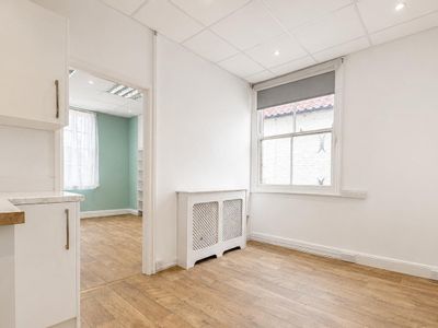 Property Image for 36 Saturday Market, Beverley, East Yorkshire, HU17 9AG