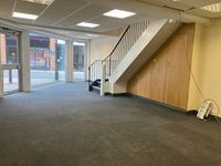 Property Image for 15 Cross Street, Wakefield, WF1 3BW