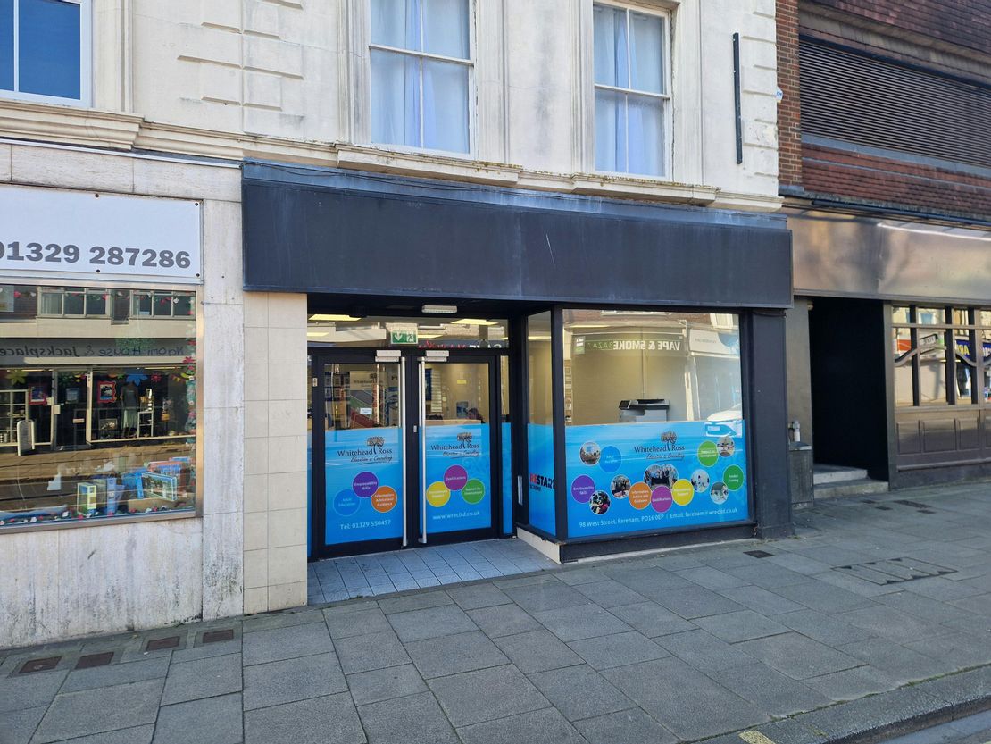98 West Street, Fareham, PO16 0EP