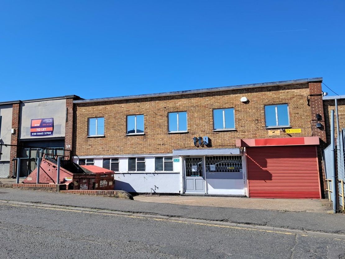 Unit A, 119 Roebuck Road, Chessington, Surrey, KT9 1EU