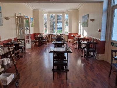 Property Image for The Russell Hotel, 80 London Road, Tunbridge Wells, Kent, TN1 1DZ