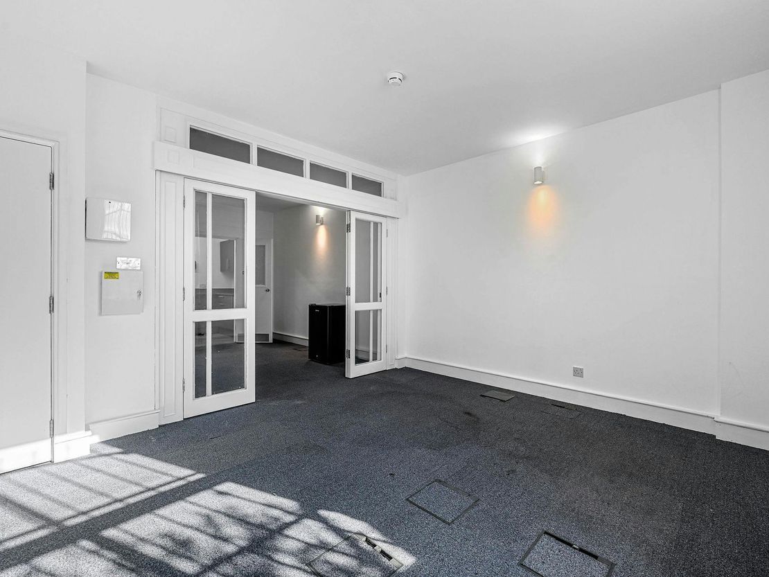 1 Coldbath Square, Clerkenwell, EC1R 5HL
