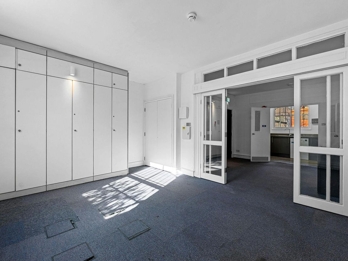 1 Coldbath Square, Clerkenwell, EC1R 5HL