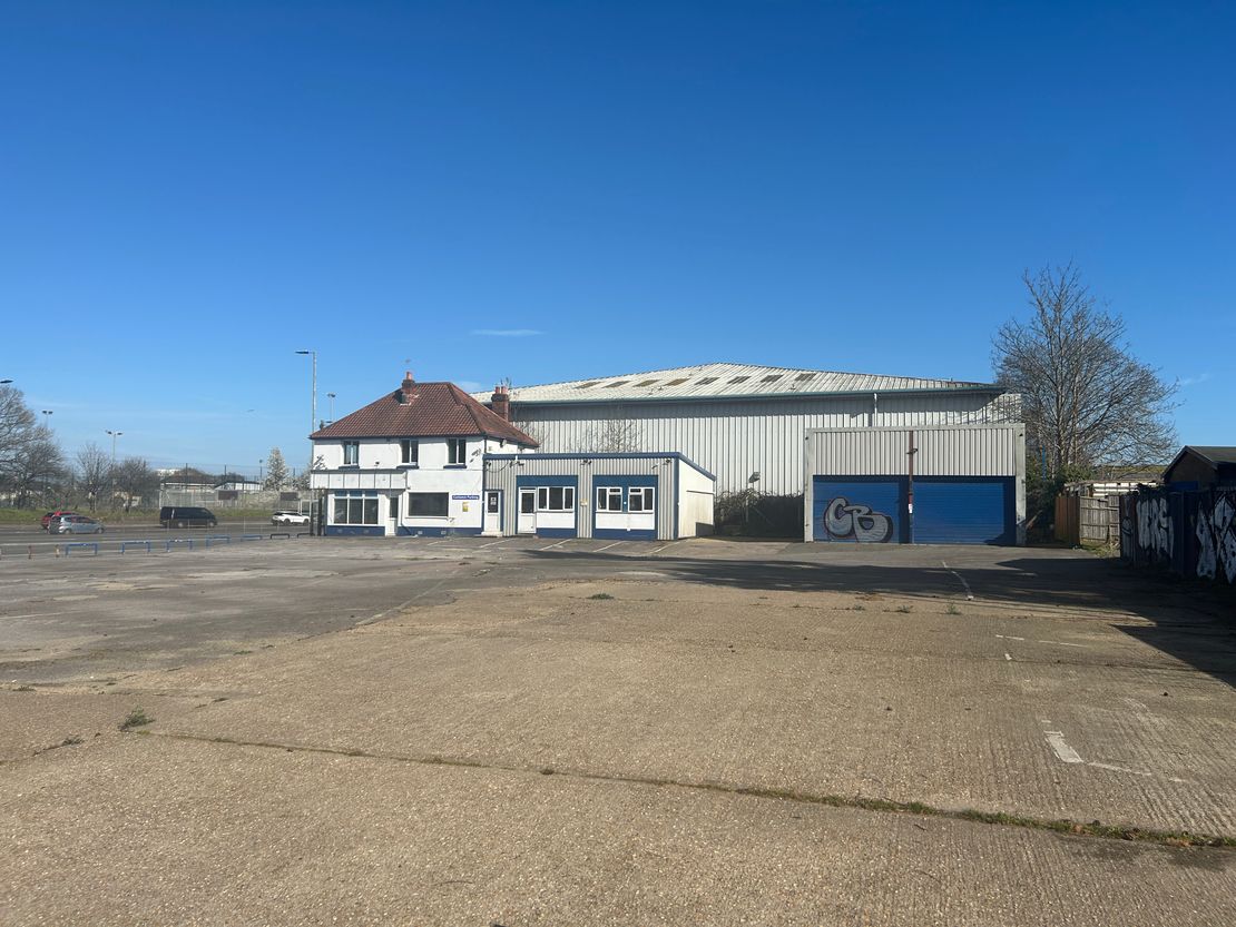 121-127 Redbridge Road, Southampton, Hampshire, SO15 0ND