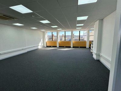 Property Image for Ground Floor, 100-101 Queens Road, Brighton, BN1 3XF