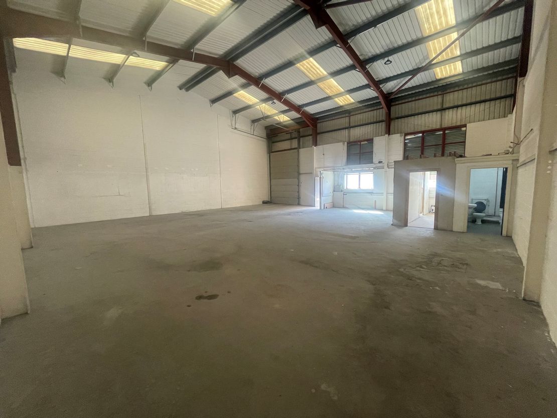 B18 Ashmount Enterprise Park, A55 North Wales, Aber Road, Flint, Flintshire, CH6 5YL
