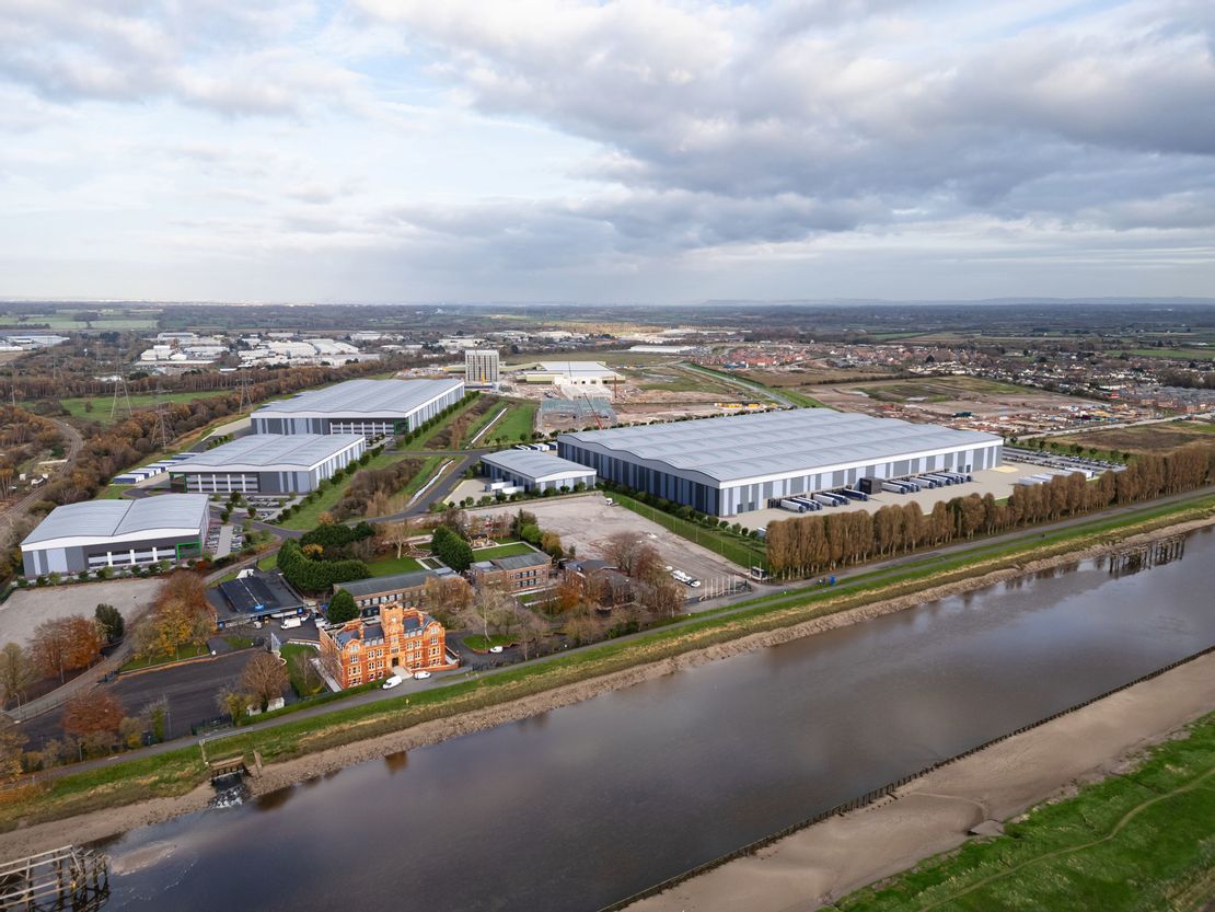 Unit 4 Gateway, M53 M56 A494 North Wales, Deeside, Flintshire, CH5 2RA