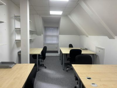 Property Image for Dorney House Business Centre, 46-48 High Street, Burnham, Slough, SL1 7JP