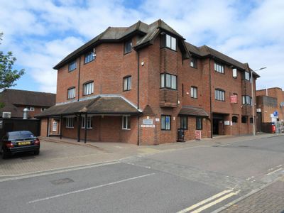 Property Image for Chilterns House Business Centre, 64 High Street, Burnham, SL1 7JT