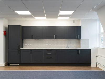 Property Image for First and Third Floor, 39 Queen Street, Maidenhead, SL6 1NB