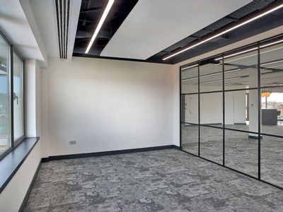 Property Image for 14 Castle Hill, Maidenhead, SL6 4JJ