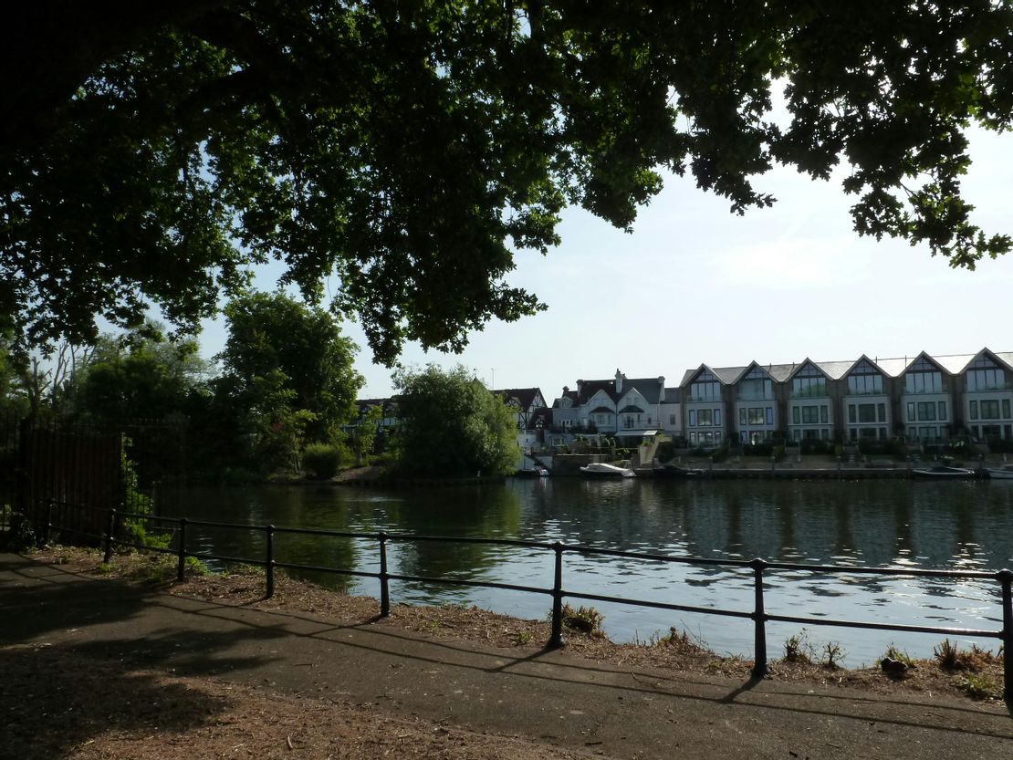 Bridge View House, Ray Mead Road, Maidenhead, SL6 8NJ