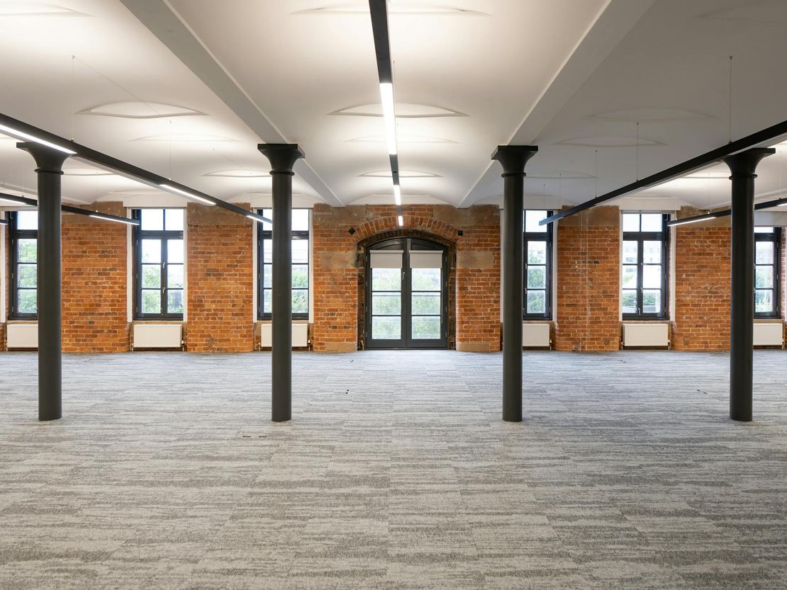 Rose Wharf, Fully Fitted Riverside Suites, East Street, Leeds, LS9 8EE