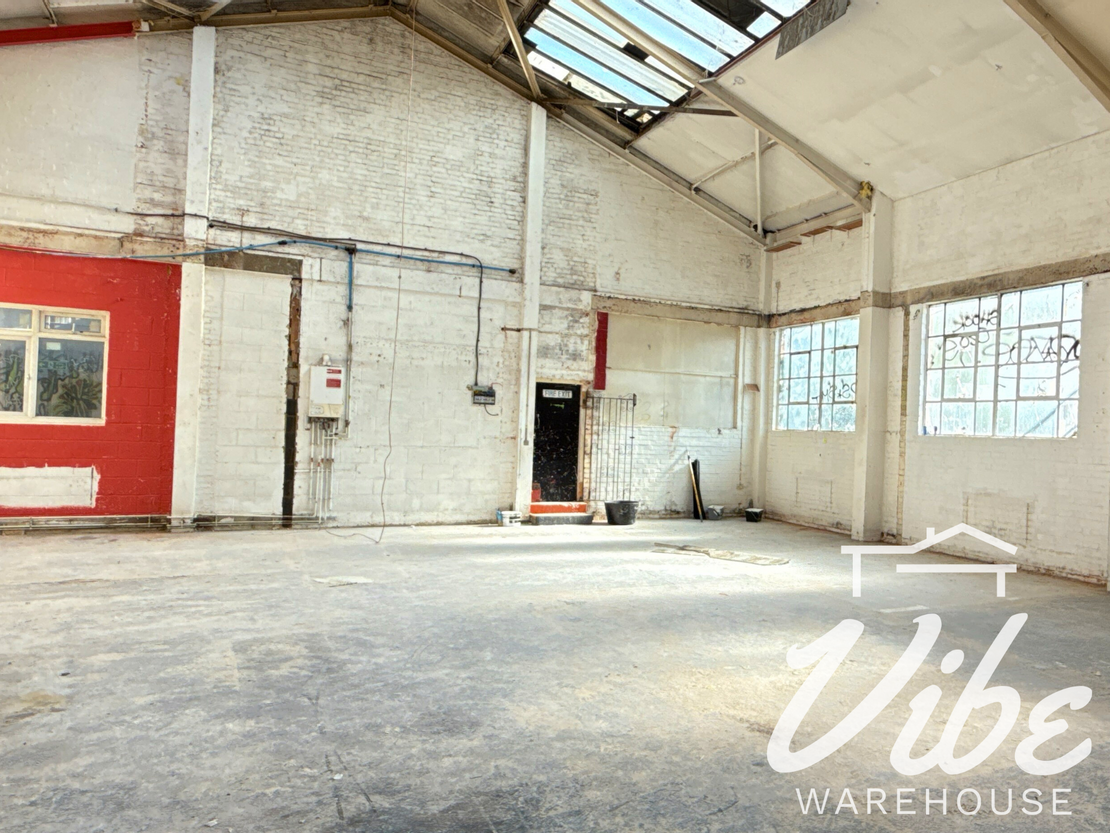 Unit 4, Top Floor, 10 Stour Rd, Fish Island, London E3 2NT