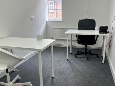 Property Image for Great North Business Centre, 82 Great North Road, Hatfield, Hertfordshire, AL9 5BL