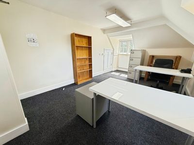 Property Image for Great North Business Centre, 82 Great North Road, Hatfield, Hertfordshire, AL9 5BL