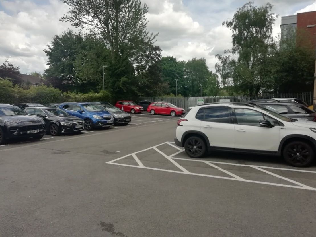 London Court, London Road, Bracknell, RG12 2UT