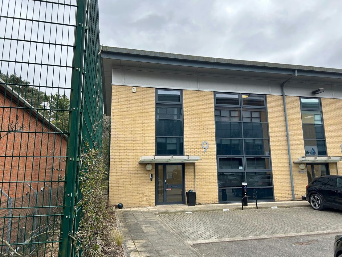 9 Queens Square, Ascot Business Park, Ascot, SL5 9FE