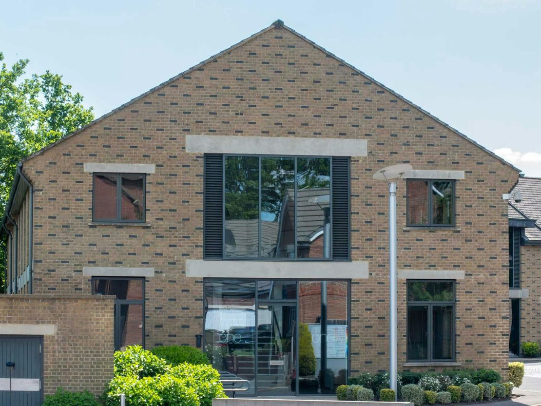 Unit 1, The Courtyard, Eastern Road, Bracknell, RG12 2XB