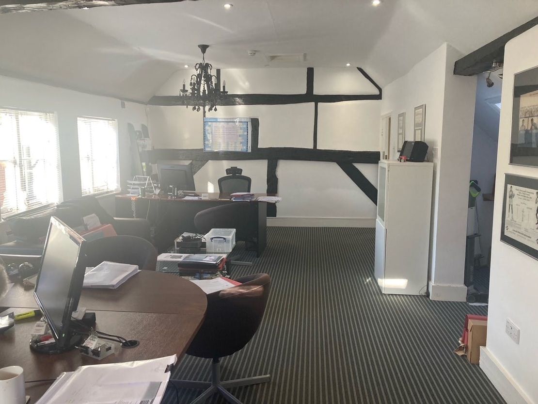 2 The Courtyard, Denmark Street, Wokingham, RG40 2AZ