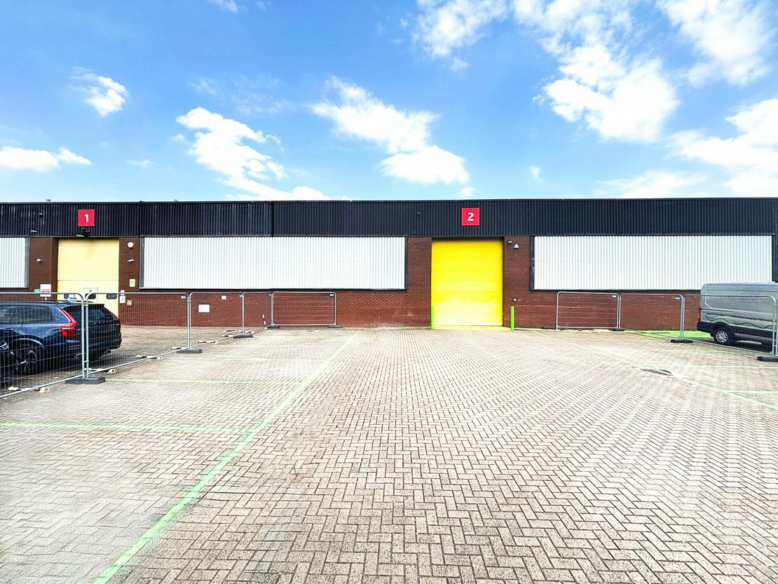 Unit 2, The Western Centre, Western Road, Bracknell, RG12 1RW