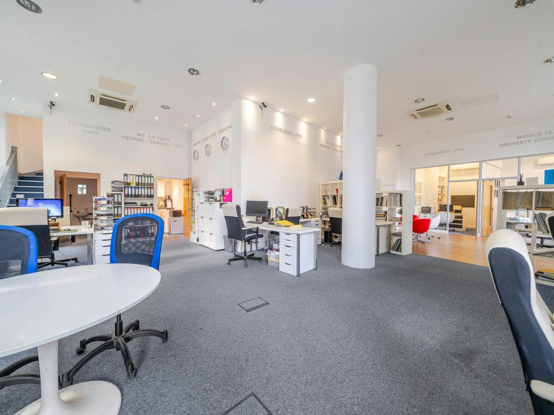 122 Orbis Wharf, Bridges Court Road, Battersea, SW11 3GX