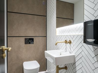 Property Image for Grid Seven, 1 Sterling Way (Just Off Caledonian Road, N7), Islington, N7 9BG