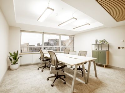Property Image for Copthall Bridge House, 59 Station Parade, Harrogate, North Yorkshire, HG1 1TT