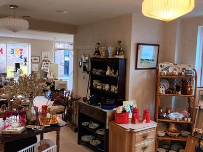 Property Image for 16 Lairgate, Beverley, East Riding Of Yorkshire, HU17 8EE