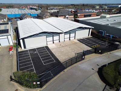 Property Image for 3 Centro, Boundary Way, Maylands Industrial Estate, Hemel Hempstead, HP2 7SU