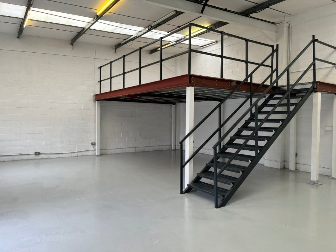 Units 10, 11, 16 & 20, Watford Enterprise Centre, Watford, WD18 8XU