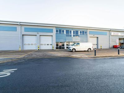Property Image for 6 McDonald Business Park, McDonald Way, Hemel Hempstead, HP2 7EB