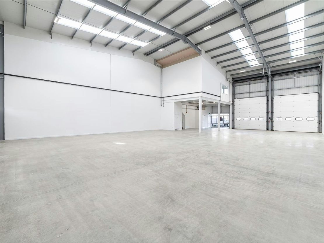 6 McDonald Business Park, McDonald Way, Hemel Hempstead, HP2 7EB