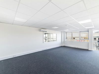 Property Image for 6 McDonald Business Park, McDonald Way, Hemel Hempstead, HP2 7EB