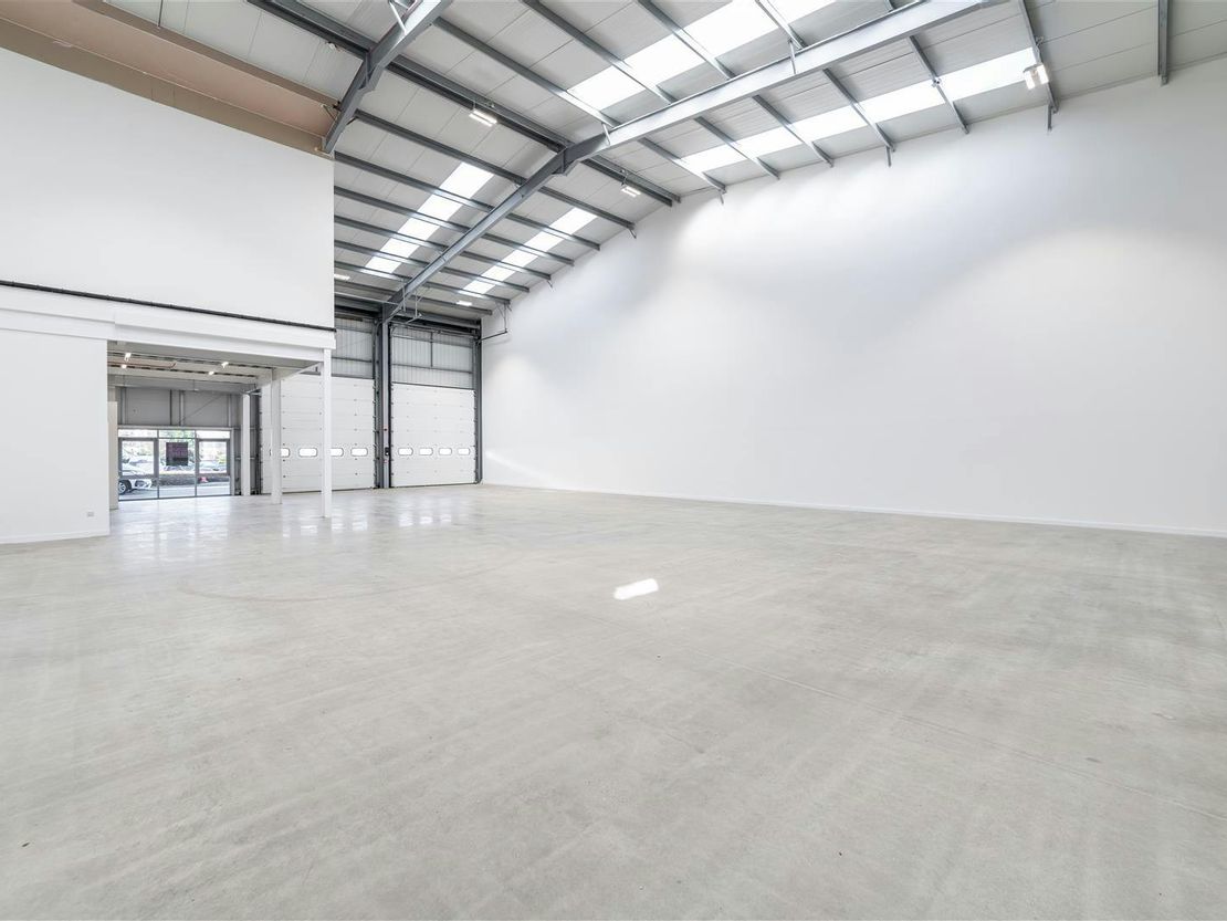 6 McDonald Business Park, McDonald Way, Hemel Hempstead, HP2 7EB