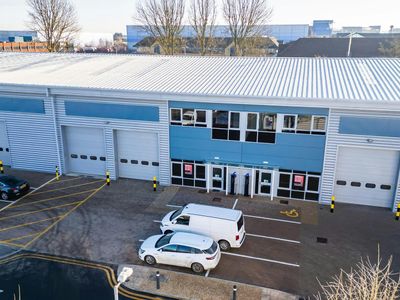 Property Image for 4 McDonald Business Park, McDonald Way, Hemel Hempstead, HP2 7EB