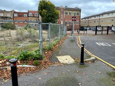 Property Image for 18 Watford Field Road, Watford, WD18 0BH
