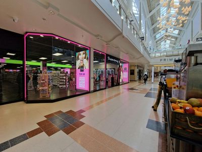 Property Image for Unit 44, Lower Level, County Mall Shopping Centre, Crawley, RH10 1FF