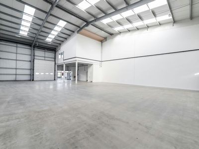 Property Image for 8 McDonald Business Park, McDonald Way, Hemel Hempstead, HP2 7EB
